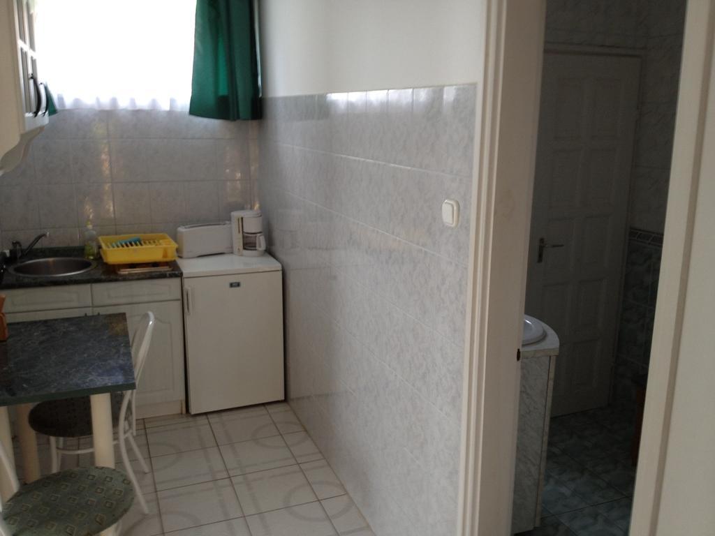 Pacsirta Apartman Lenti Exteriör bild