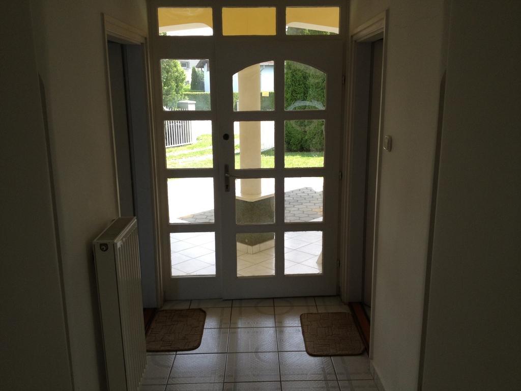 Pacsirta Apartman Lenti Exteriör bild
