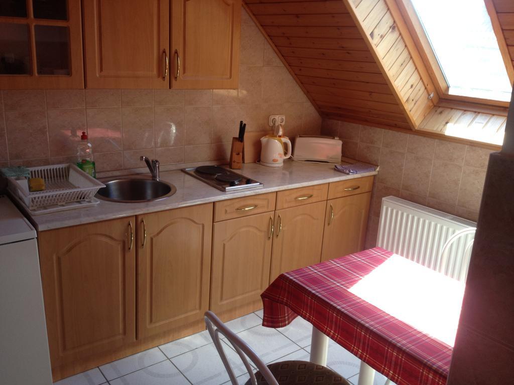 Pacsirta Apartman Lenti Exteriör bild